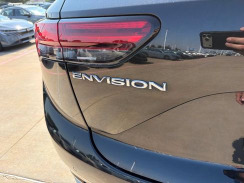 Used 2022 Buick Envision Preferred FWD image 10