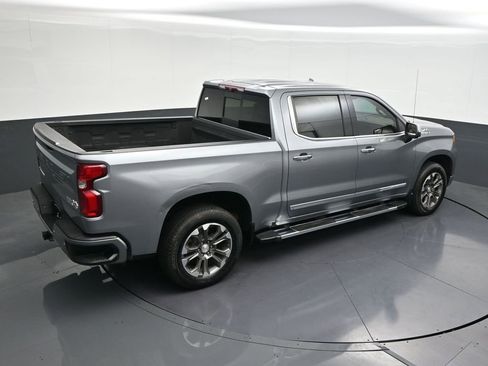 Used 2023 Chevrolet Silverado 1500 High Country image 19