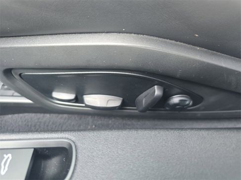 Used 2025 Porsche 911 Carrera 4 GTS image 24