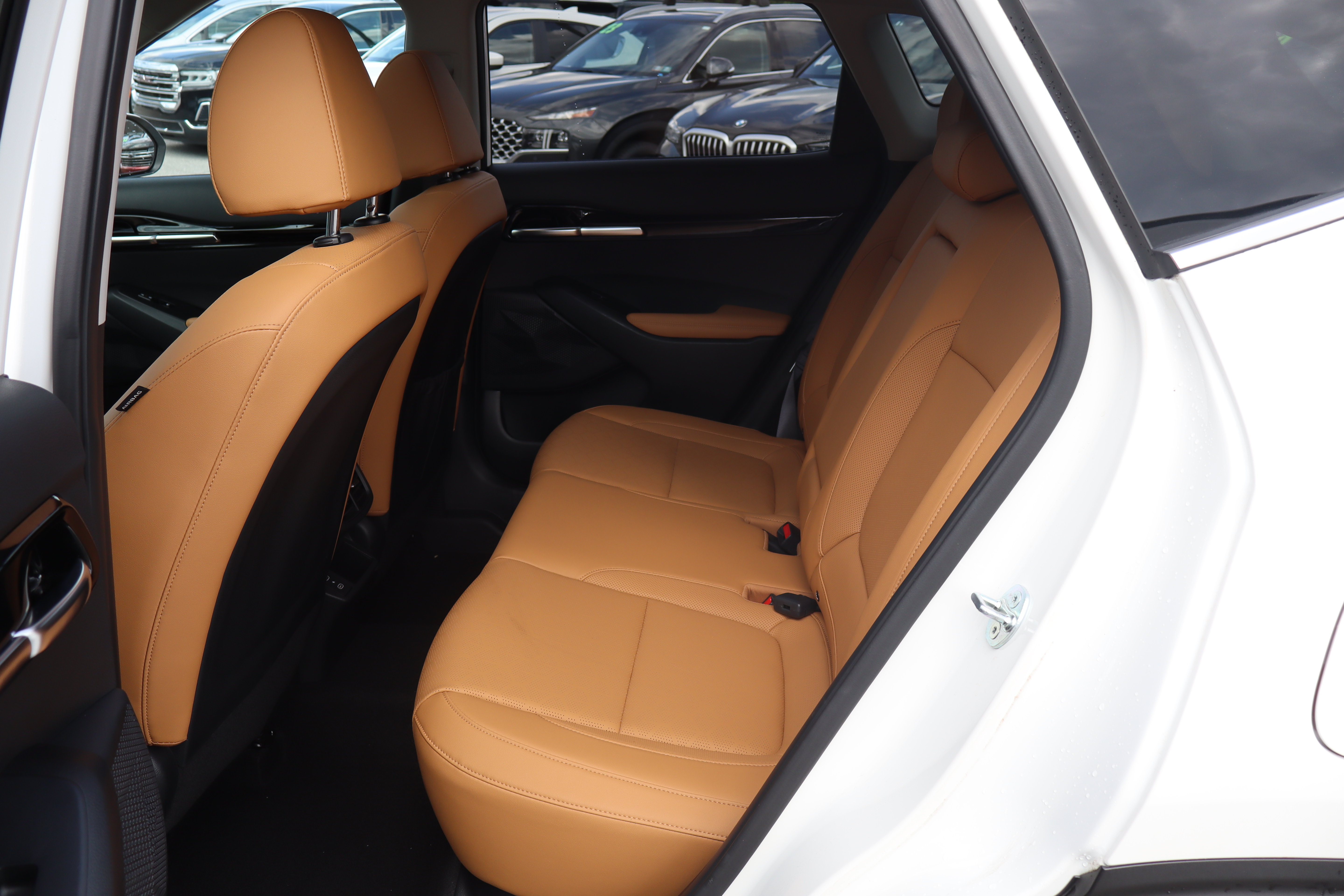 Used 2024 Kia Seltos EX AWD/4WD image 13
