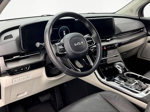 Used 2024 Kia Carnival SX image 14