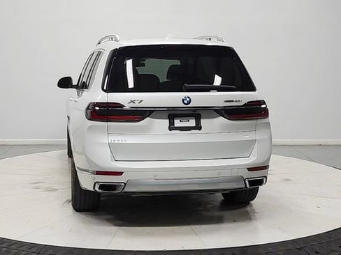 Used 2024 BMW X7 xDrive40i w/ Executive Package AWD/4WD image 7