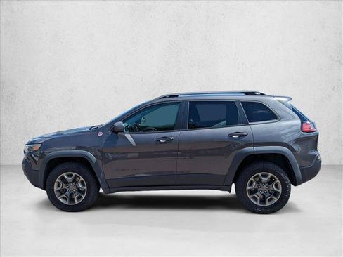 Used 2019 Jeep Cherokee Trailhawk AWD/4WD image 8