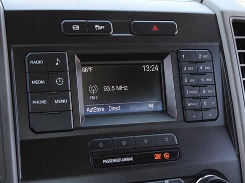 Used 2019 Ford F350 XL w/ Power Equipment Group image 26