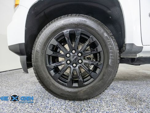 Used 2022 GMC Canyon Elevation w/ Elevation Premium Package AWD/4WD image 48