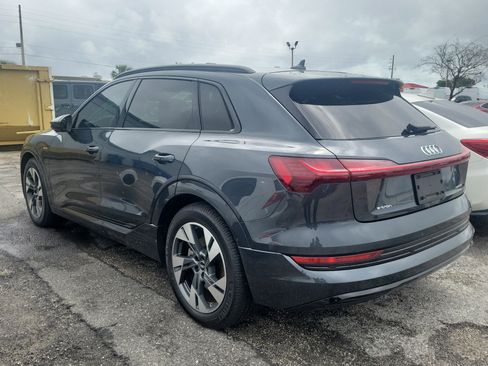 Used 2021 Audi e-tron Premium w/ Convenience Plus Package image 5