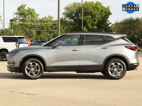 Used 2024 Chevrolet Blazer LT w/ Convenience Package FWD image 4