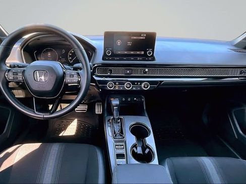 Used 2025 Honda Civic Sport image 7