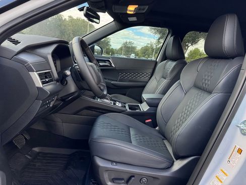 New 2025 Mitsubishi Outlander SEL Black Edition image 14