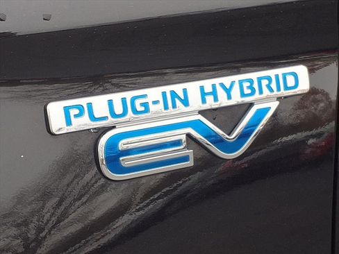 Used 2020 Mitsubishi Outlander SEL image 26