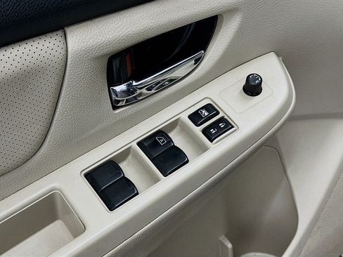 Used 2013 Subaru Impreza 2.0i Sport Limited image 15