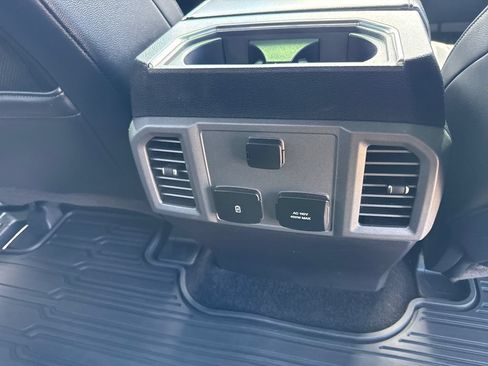 Used 2017 Ford F150 Raptor w/ Equipment Group 802A Luxury AWD/4WD image 30