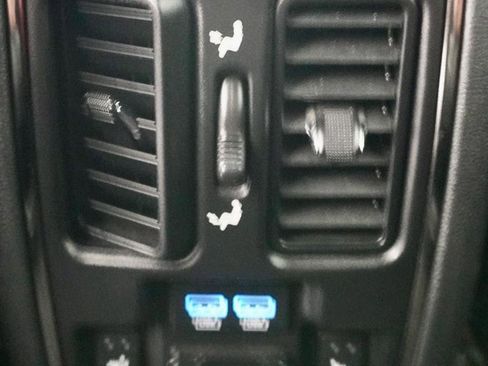 Used 2018 Dodge Durango SRT w/ Technology Group image 56