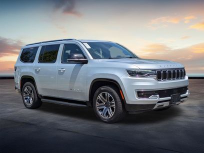 Used 2024 Jeep Wagoneer Series II w/ Flexible Seating Group