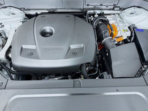 New 2026 Volvo XC90 T8 Ultra w/ Protection Package image 33