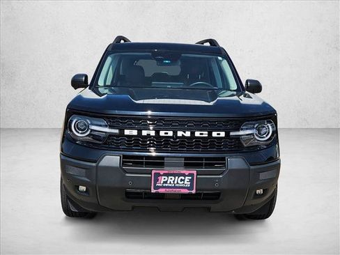 Used 2025 Ford Bronco Sport Outer Banks w/ Outer Banks Tech Package+ AWD/4WD image 2