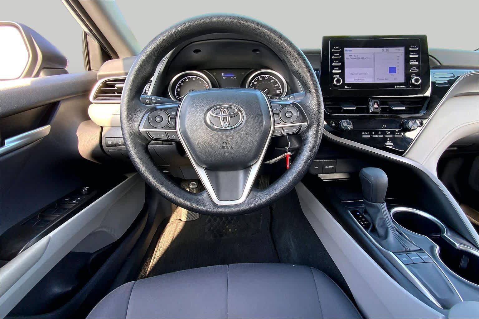 Used 2024 Toyota Camry LE FWD image 6