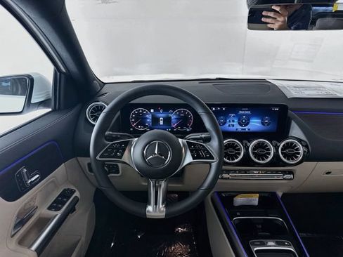 Used 2026 Mercedes-Benz GLA 250 image 23