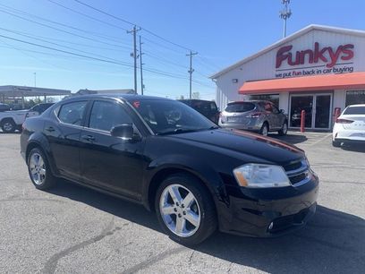 Used 2011 Dodge Avenger Lux