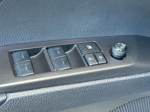 Used 2024 Toyota Camry SE FWD image 14