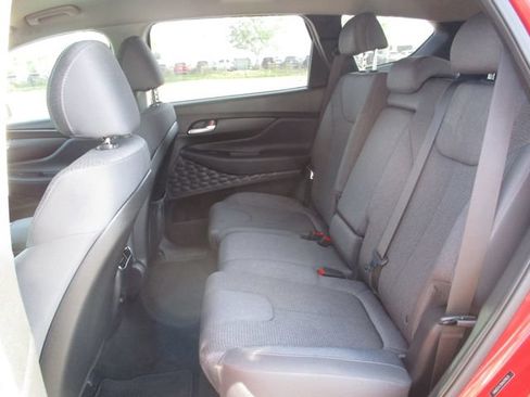 Used 2022 Hyundai Santa Fe SEL FWD image 11