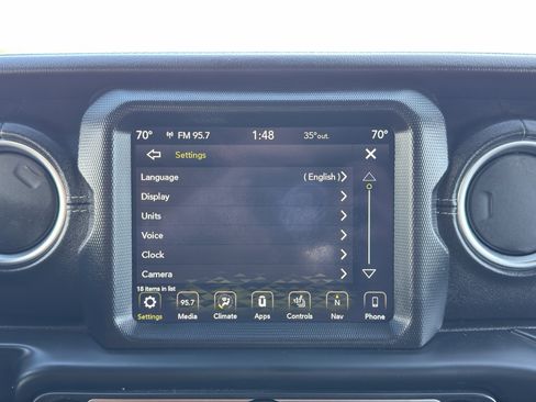 Used 2019 Jeep Wrangler Unlimited Sahara w/ Quick Order Package 24M Moab image 28