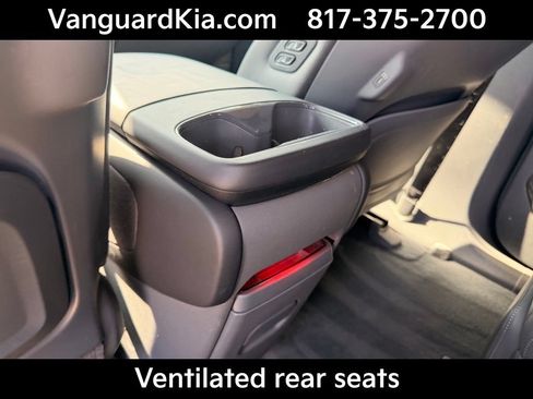 Used 2024 Kia EV9 Land AWD/4WD image 25