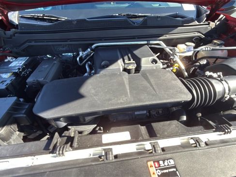 Used 2024 GMC Canyon Elevation image 19