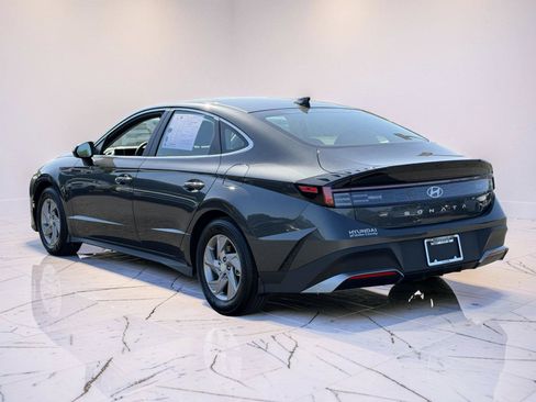 Used 2026 Hyundai Sonata SE FWD image 3