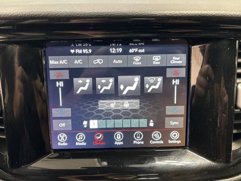 Used 2024 Dodge Durango SXT image 18