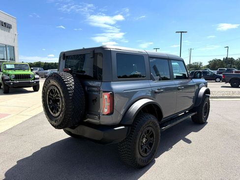 Used 2022 Ford Bronco Wildtrak image 3