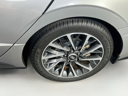 Used 2020 Hyundai Sonata Limited w/ Cargo Package FWD image 32