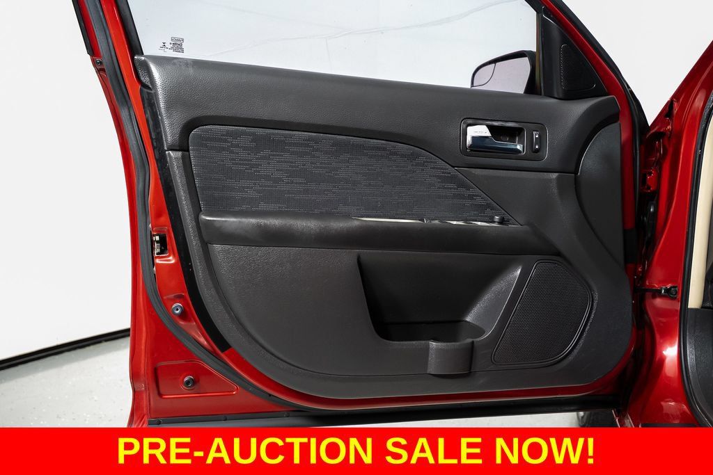 Used 2012 Ford Fusion SE FWD image 31
