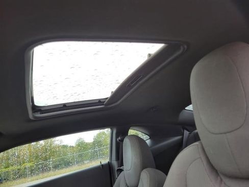 Used 2010 Chevrolet Camaro LT image 25