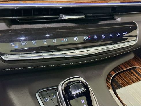 Certified 2023 Cadillac Escalade ESV Premium Luxury w/ LPO, Radiant Package image 17