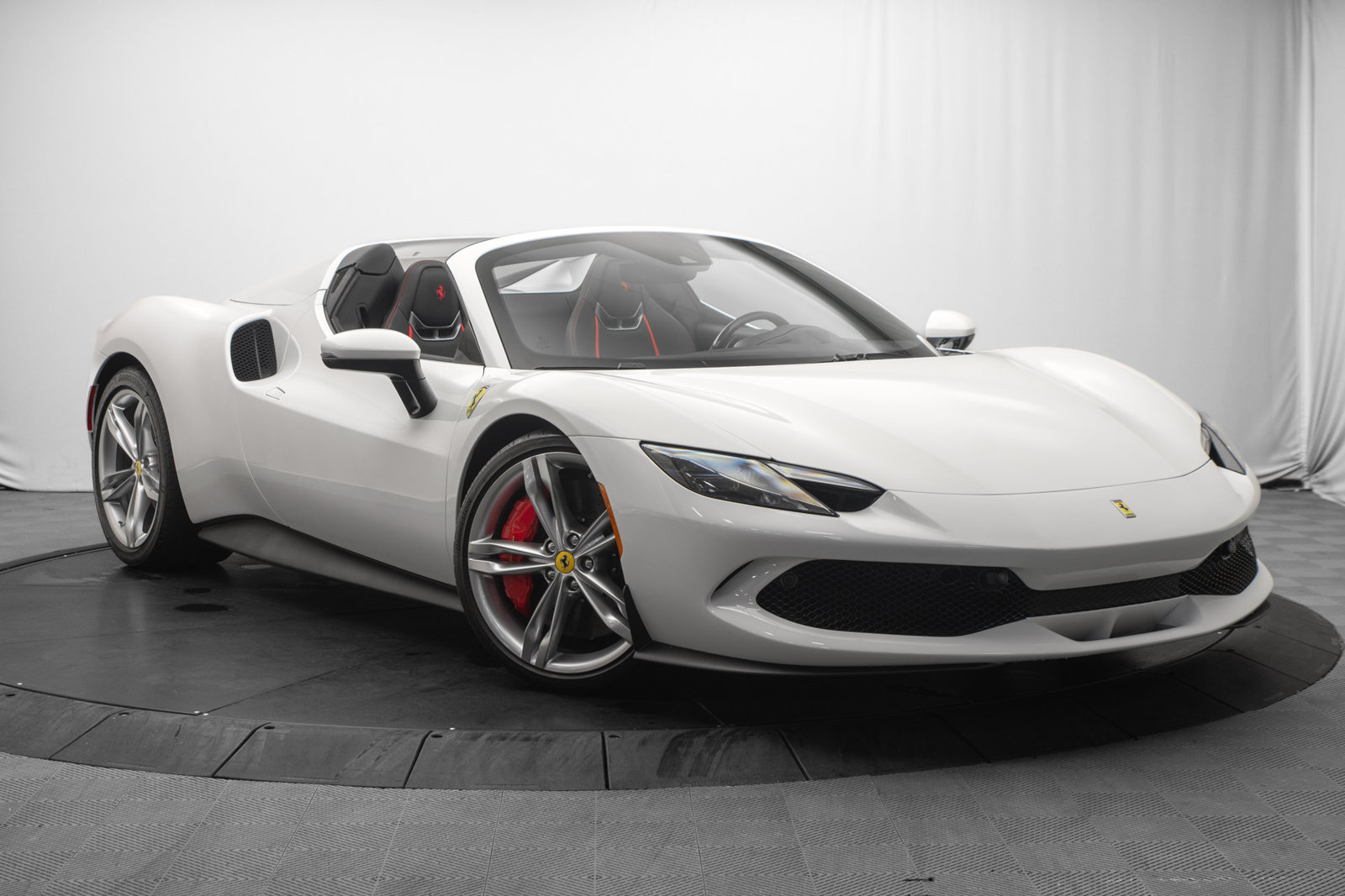 Used 2025 Ferrari 296 GTS RWD image 1