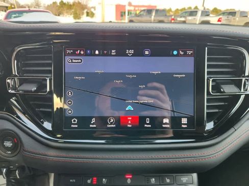 Used 2024 Dodge Durango GT image 29