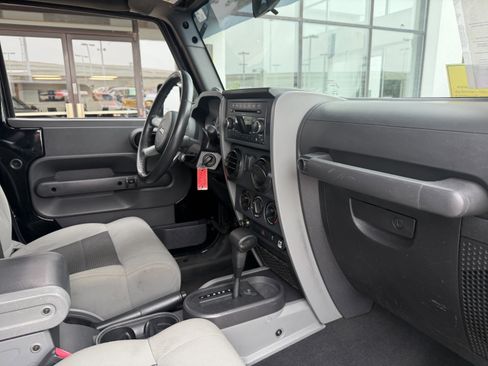 Used 2010 Jeep Wrangler Sahara AWD/4WD image 23