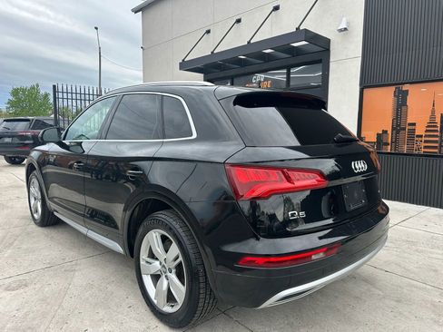 Used 2019 Audi Q5 2.0T Premium Plus w/ Premium Plus Package AWD/4WD image 5