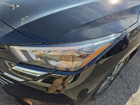 New 2025 Nissan Versa SV w/ Trunk Package image 30