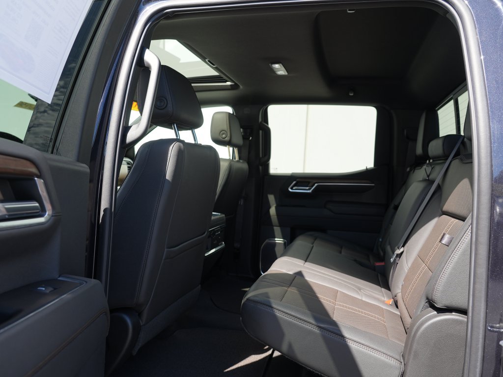 Certified 2022 Chevrolet Silverado 1500 High Country AWD/4WD image 20
