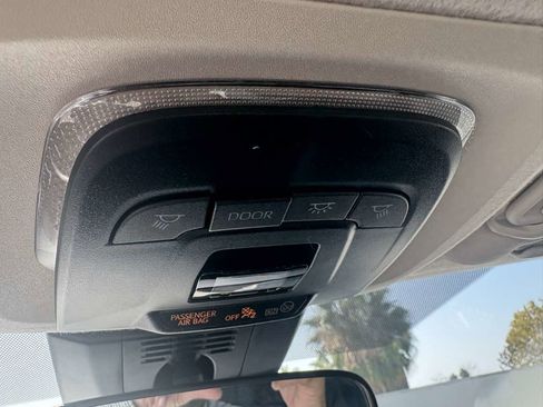 Used 2024 Toyota Corolla LE image 23