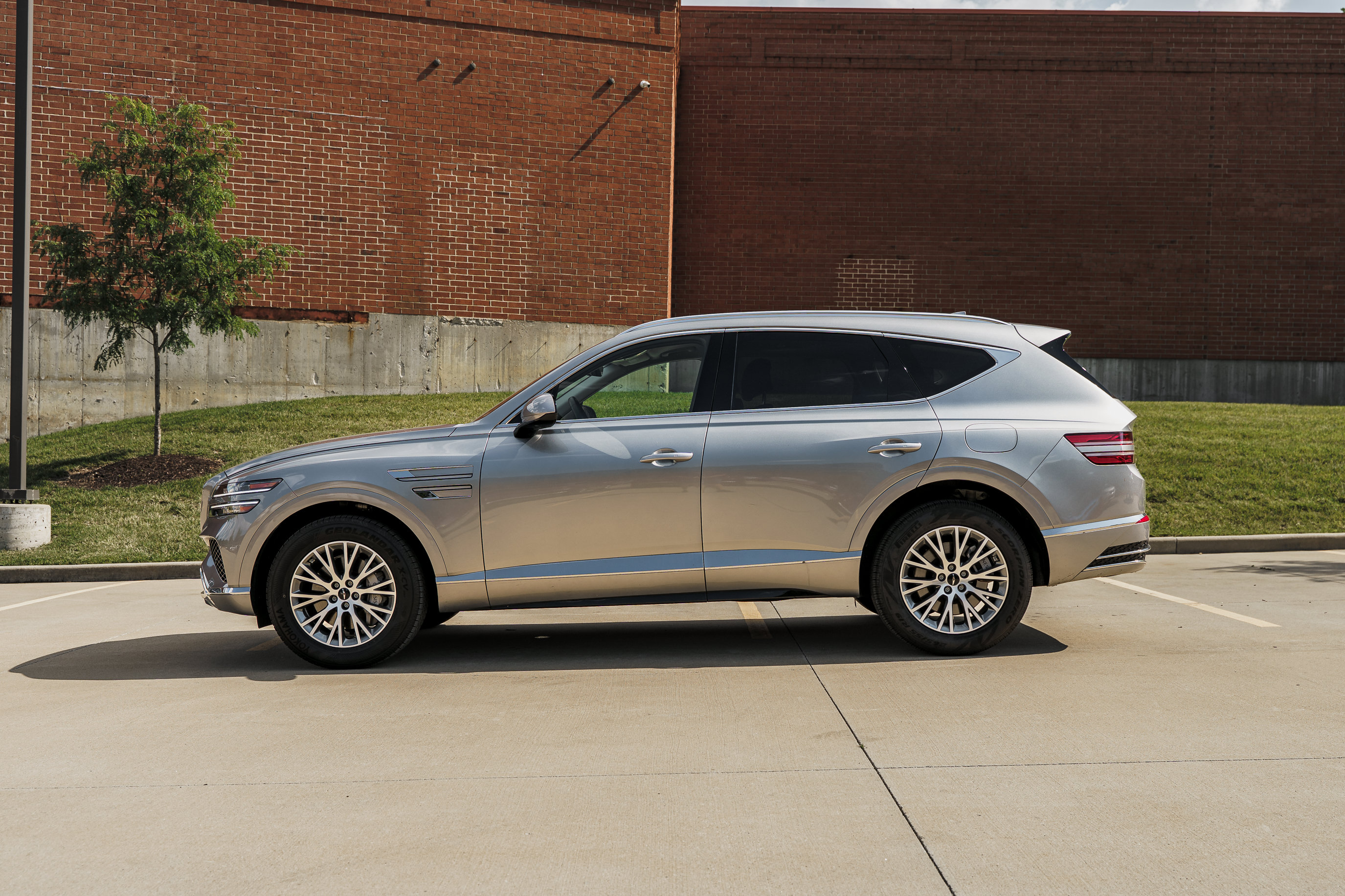 Used 2026 Genesis GV80 2.5T AWD/4WD image 6