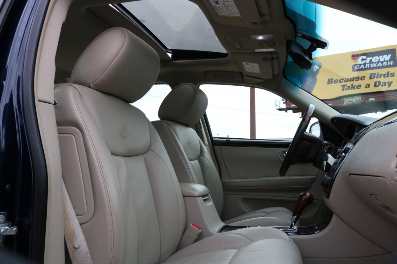 Used 2009 Cadillac DTS w/ Sun And Sound Package FWD image 40