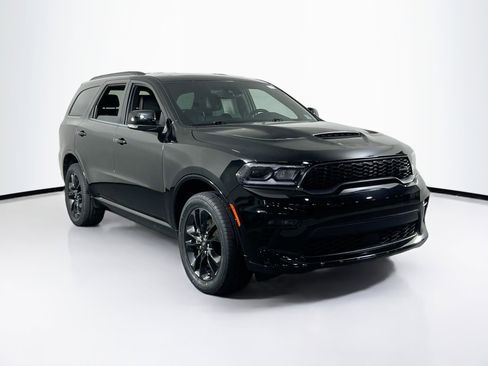 Used 2022 Dodge Durango GT image 3