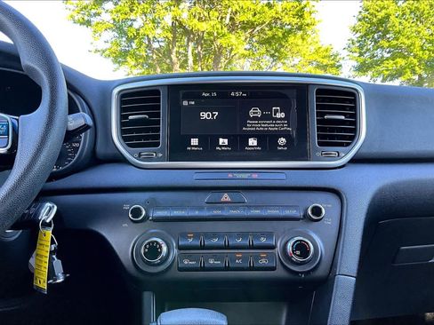 Used 2020 Kia Sportage LX FWD image 35