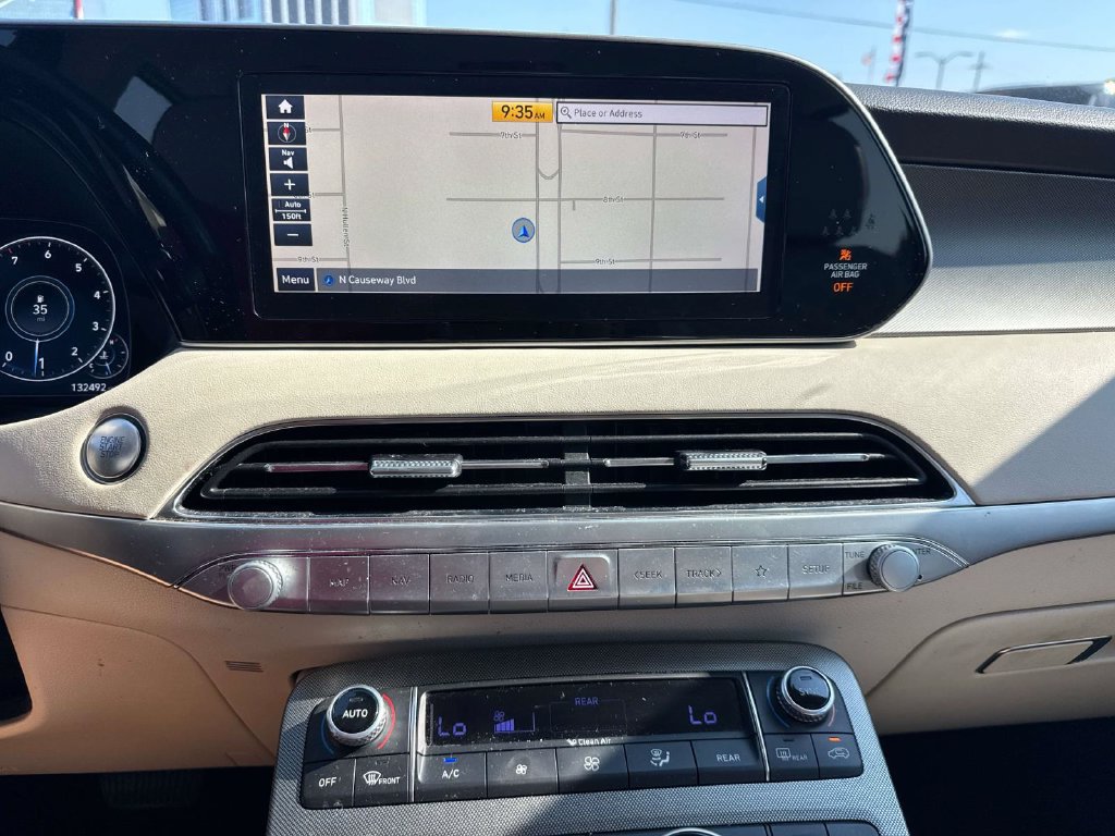 Used 2020 Hyundai Palisade Limited AWD/4WD image 25