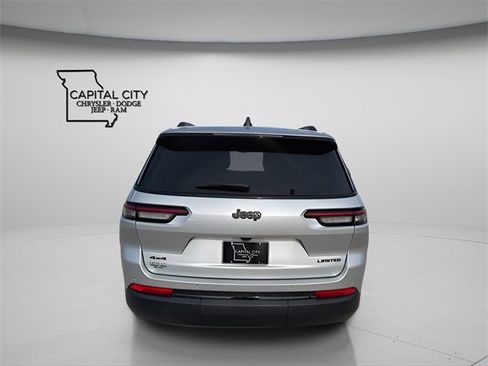 New 2025 Jeep Grand Cherokee L Limited image 7