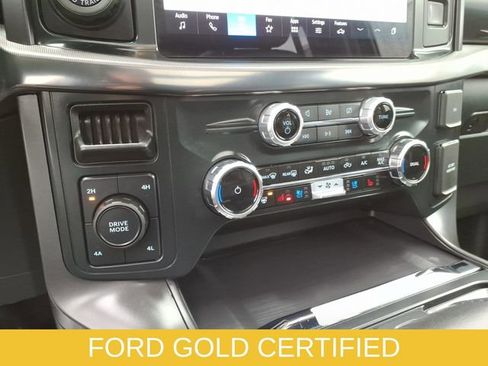 Used 2024 Ford F150 Lariat AWD/4WD image 27