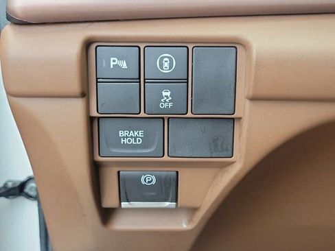 Used 2025 Acura RDX SH-AWD w/ Technology Package image 22